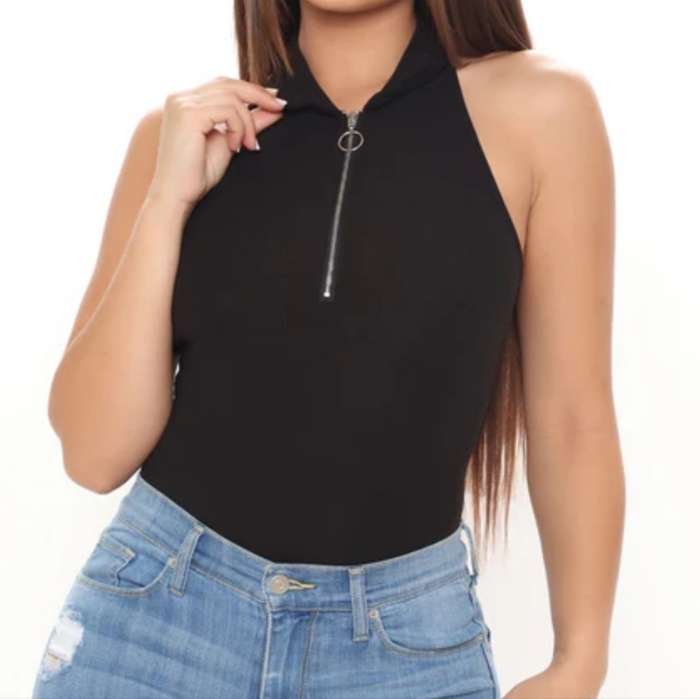 " Poly Esther" Black Halter Neck Women's Top SIZE: M